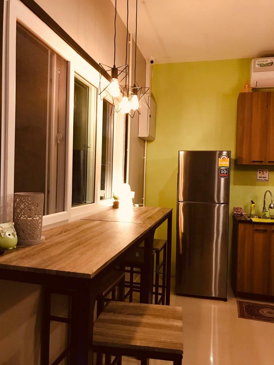 Baan Wararin Hostel Pattaya Ngoại thất bức ảnh